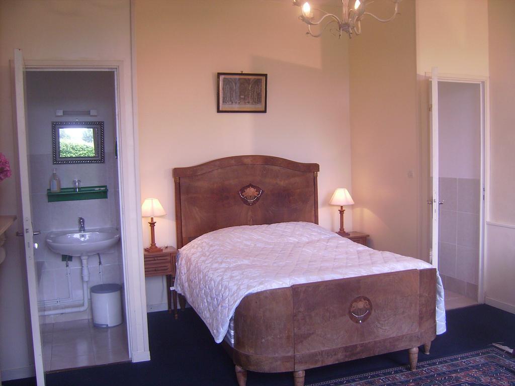 D'hotes & Du Chateau De Grand Rullecourt