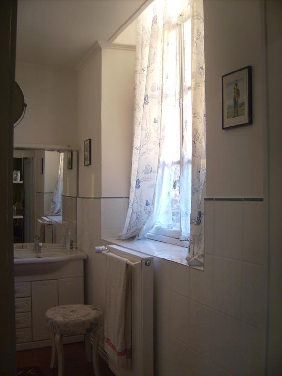 Bed & Breakfast D'hotes & Du Chateau De Grand Rullecourt