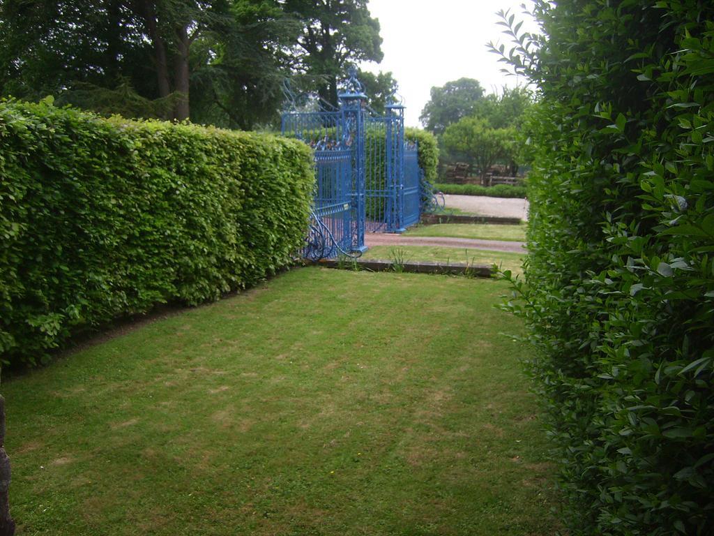 D'hotes & Du Chateau De Bed & Breakfast Grand Rullecourt