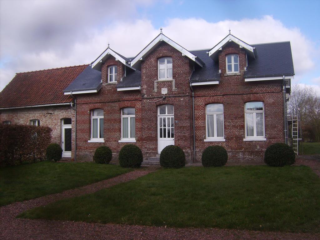 D'hotes & Du Chateau De